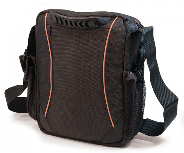 mini-messenger-orange-backmare2mod The back of the bag feels very soft and it won't bother you while walking around