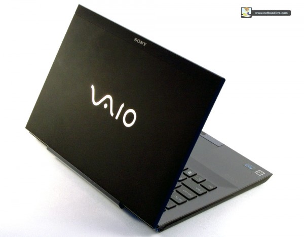 Sony Vaio SB - a premium 13.3 inch portable notebook